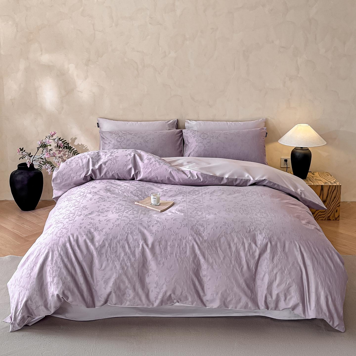 91家纺网 家纺一手货源 找家纺 涵宸家纺 2026新款全棉提花里拉系列四件套 沁语-紫