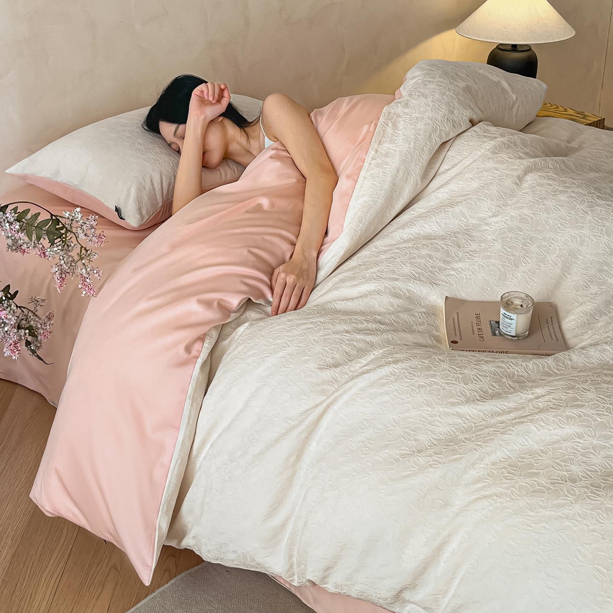 91家纺网 家纺一手货源 找家纺 涵宸家纺 2026新款全棉提花里拉系列四件套 微芒