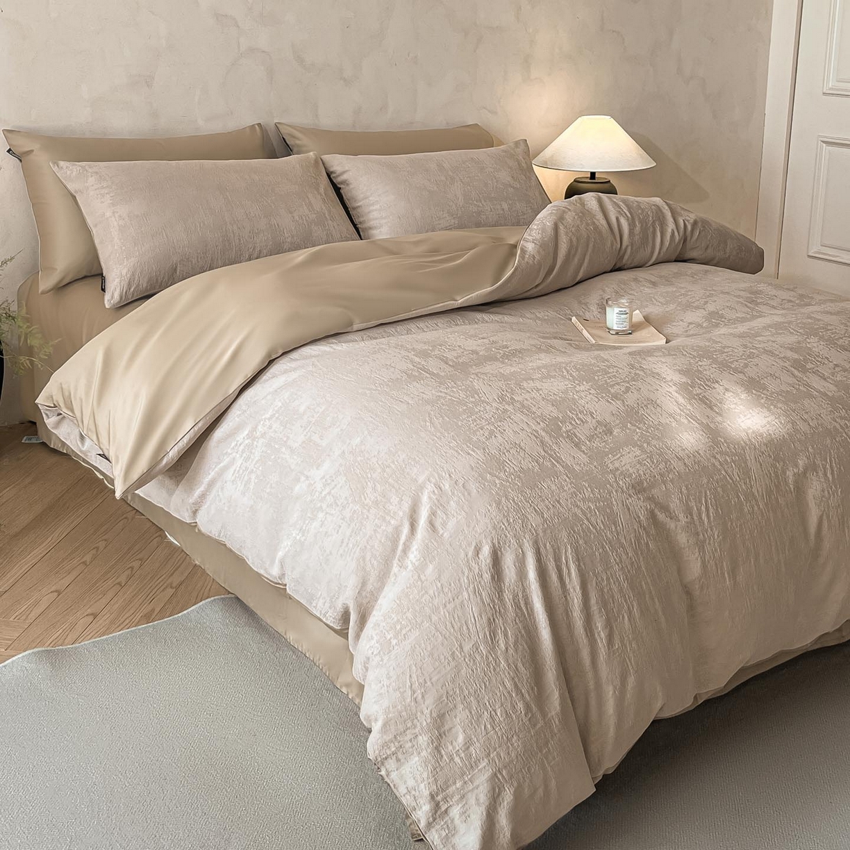 91家纺网 家纺一手货源 找家纺 涵宸家纺 2026新款全棉提花里拉系列四件套 雾絮-灰