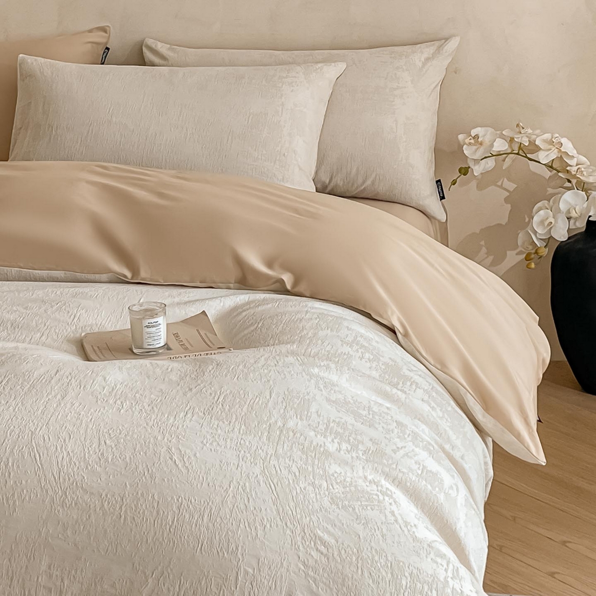 91家纺网 家纺一手货源 找家纺 涵宸家纺 2026新款全棉提花里拉系列四件套 雾絮-奶白