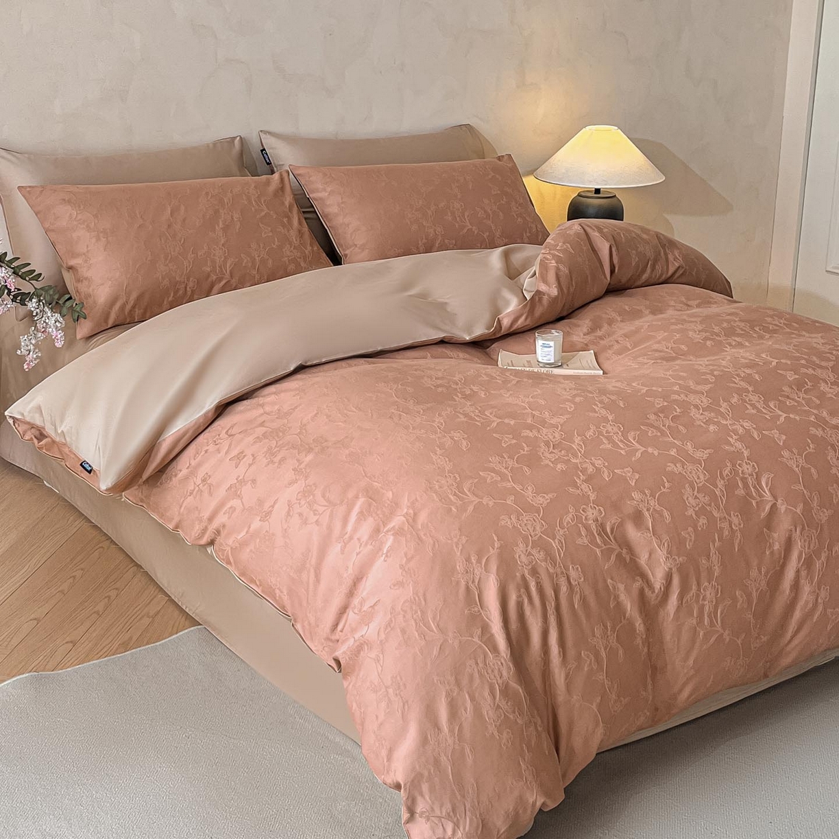 91家纺网 家纺一手货源 找家纺 涵宸家纺 2026新款全棉提花里拉系列四件套 毓影-豆沙