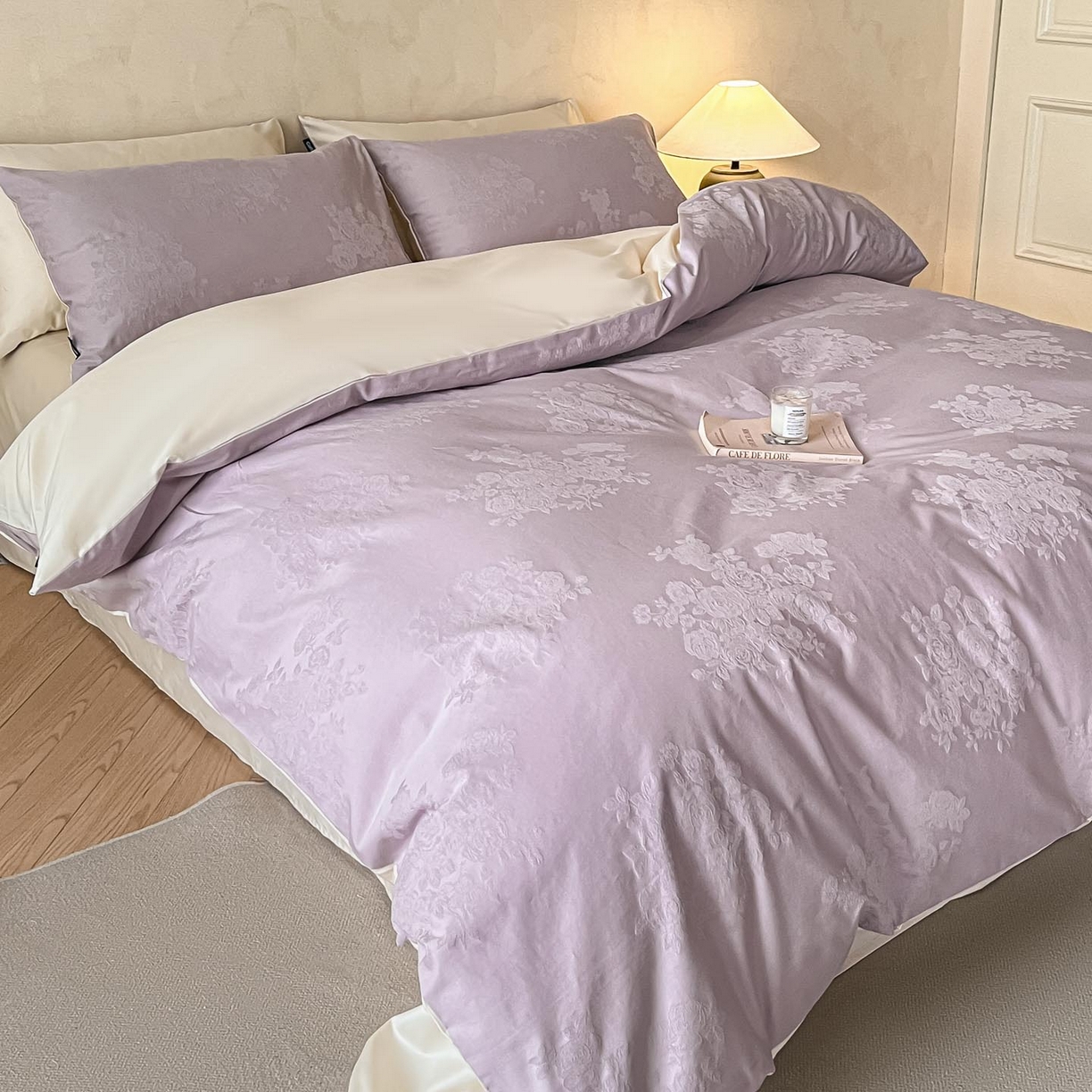 91家纺网 家纺一手货源 找家纺 涵宸家纺 2026新款全棉提花里拉系列四件套 云暖-紫