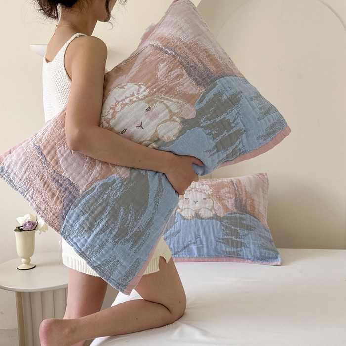 91家纺网 家纺一手货源 找家纺 朴尔家纺-毛巾被 2026新款全棉欣软系列定位四层加厚柔软纱布枕巾 粉兔酱