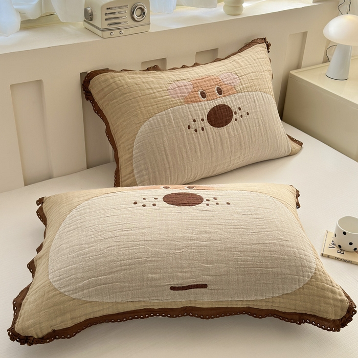 91家纺网 家纺一手货源 找家纺 朴尔家纺-毛巾被 2026新款皱皱纱卡通大版花边全棉四层纱布枕巾 嘟嘟狗