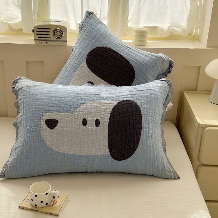 91家纺网 家纺一手货源 找家纺 朴尔家纺-毛巾被 2026新款皱皱纱卡通大版花边全棉四层纱布枕巾 好奇狗