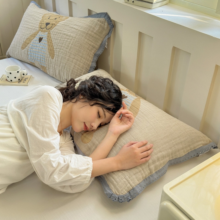 91家纺网 家纺一手货源 找家纺 朴尔家纺-毛巾被 2026新款皱皱纱卡通大版花边全棉四层纱布枕巾 条纹虎