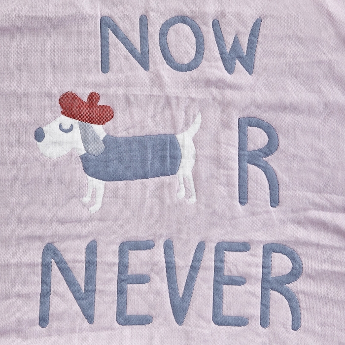 91家纺网 家纺一手货源 找家纺 朴尔家纺-毛巾被 2026新款彩色糖果系列纯棉三层纱布枕巾 调皮狗粉