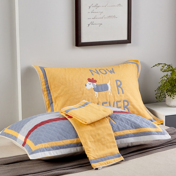 91家纺网 家纺一手货源 找家纺 朴尔家纺-毛巾被 2026新款彩色糖果系列纯棉三层纱布枕巾 调皮狗黄色