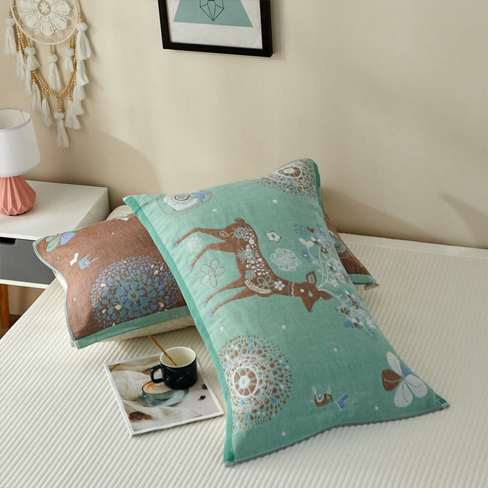 91家纺网 家纺一手货源 找家纺 朴尔家纺-毛巾被 2026新款素雅系列全棉系列四层纱布枕巾 鹿鹿花开-绿