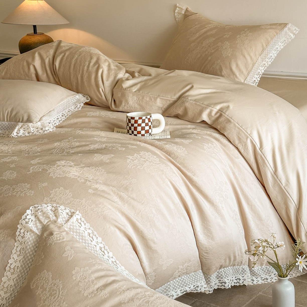 91家纺网 家纺一手货源 找家纺 格里芬家纺 2026新款花边款60S全棉水洗立体浮雕提花四件套 苗安娜-米杏