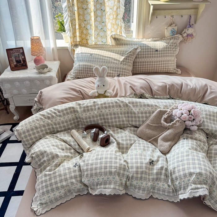 91家纺网 家纺一手货源 找家纺 富米莱（原臻工厂） 2026新款A类仿棉古法水洗棉法式全棉花边四件套梦幻格趣