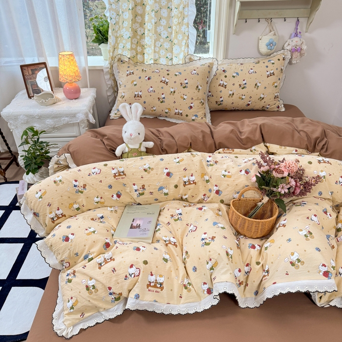 91家纺网 家纺一手货源 找家纺 富米莱（原臻工厂） 2026新款A类仿棉古法水洗棉法式全棉花边四件套奶萌喵咖