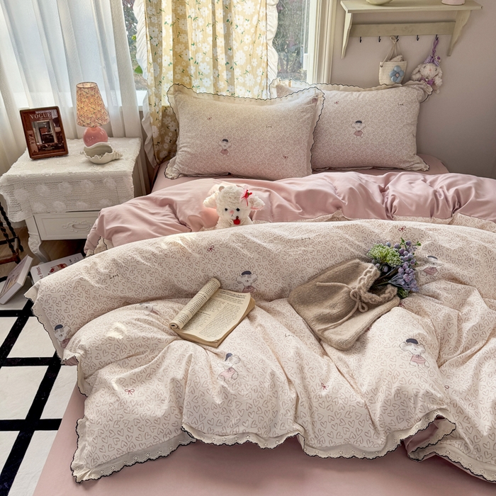 91家纺网 家纺一手货源 找家纺 富米莱（原臻工厂） 2026新款A类仿棉古法水洗棉法式全棉花边四件套甜心萌宠