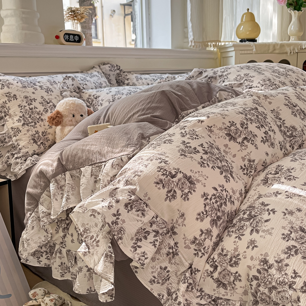 91家纺网 家纺一手货源 找家纺 （总）摩妮卡 2026新款泡泡纱韩版印花花边四件套