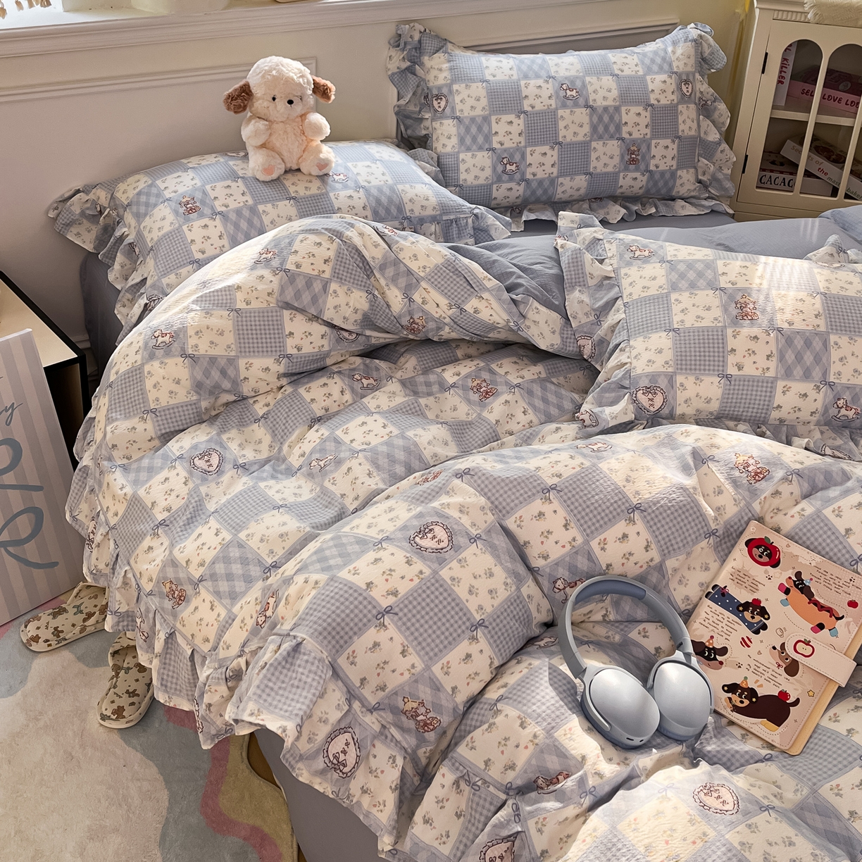 91家纺网 家纺一手货源 找家纺 摩妮卡 2026新款泡泡纱韩版印花花边四件套 木马乐园