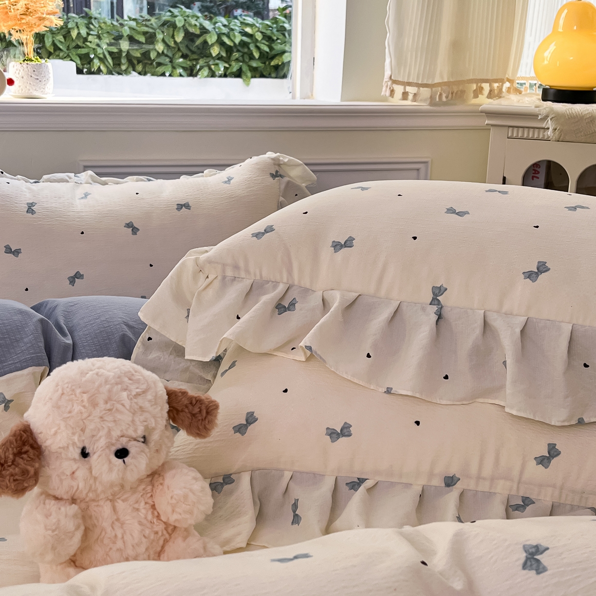 91家纺网 家纺一手货源 找家纺 摩妮卡 2026新款泡泡纱韩版印花花边四件套 蓝色蝴蝶结