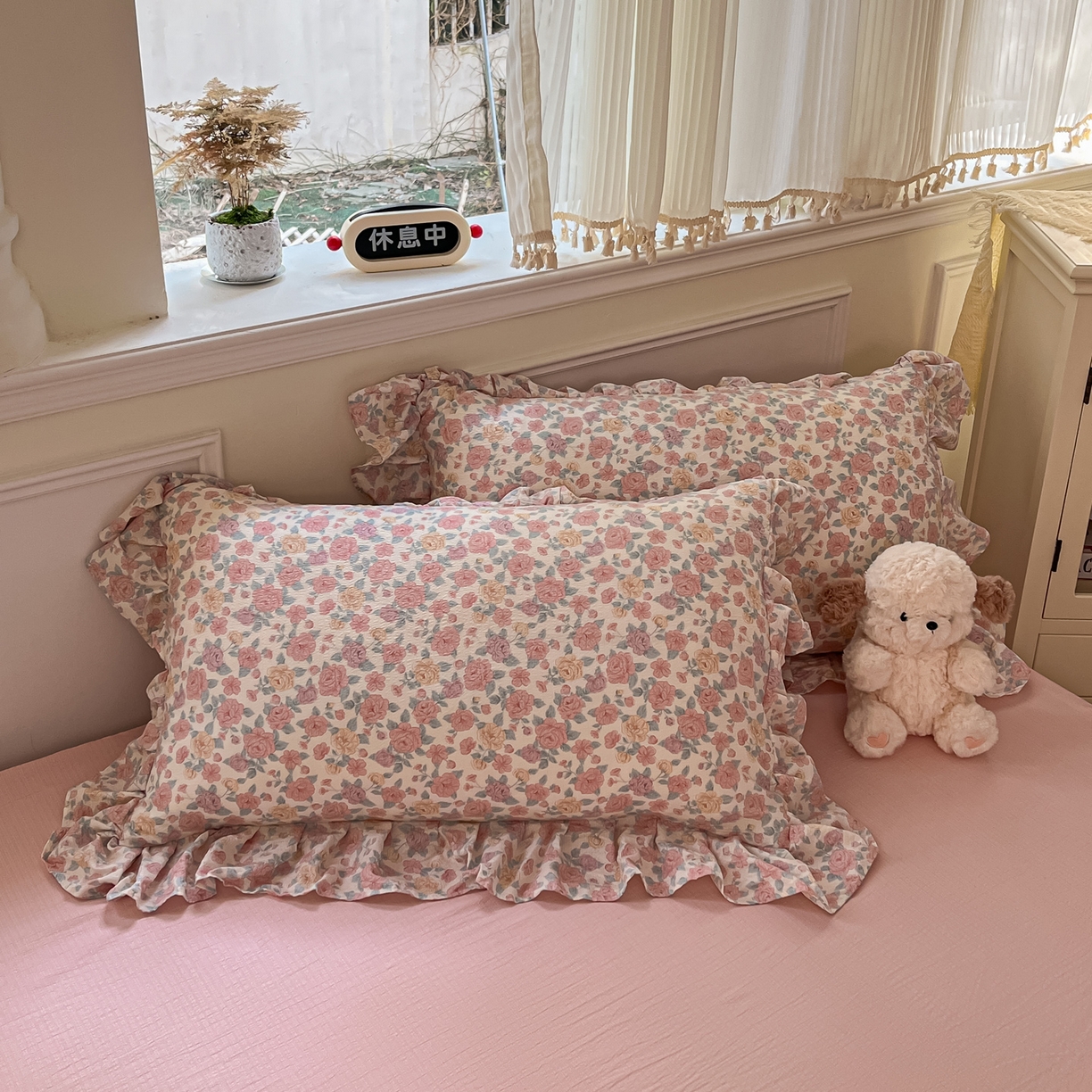 91家纺网 家纺一手货源 找家纺 摩妮卡 2026新款泡泡纱韩版印花花边四件套 玫瑰花园