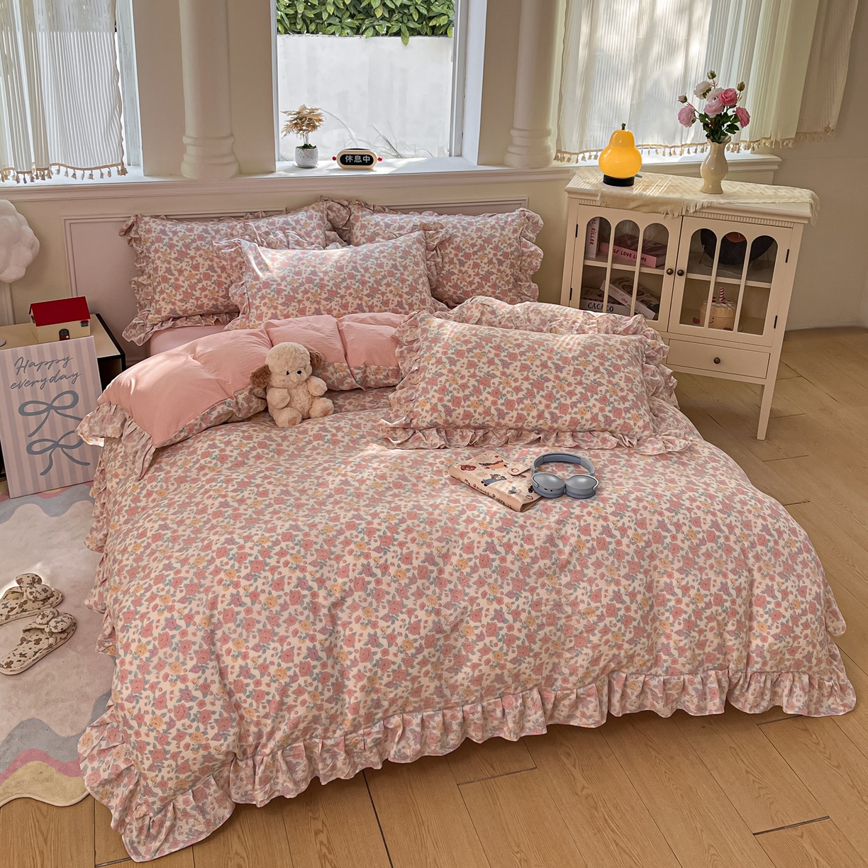 91家纺网 家纺一手货源 找家纺 摩妮卡 2026新款泡泡纱韩版印花花边四件套 玫瑰花园