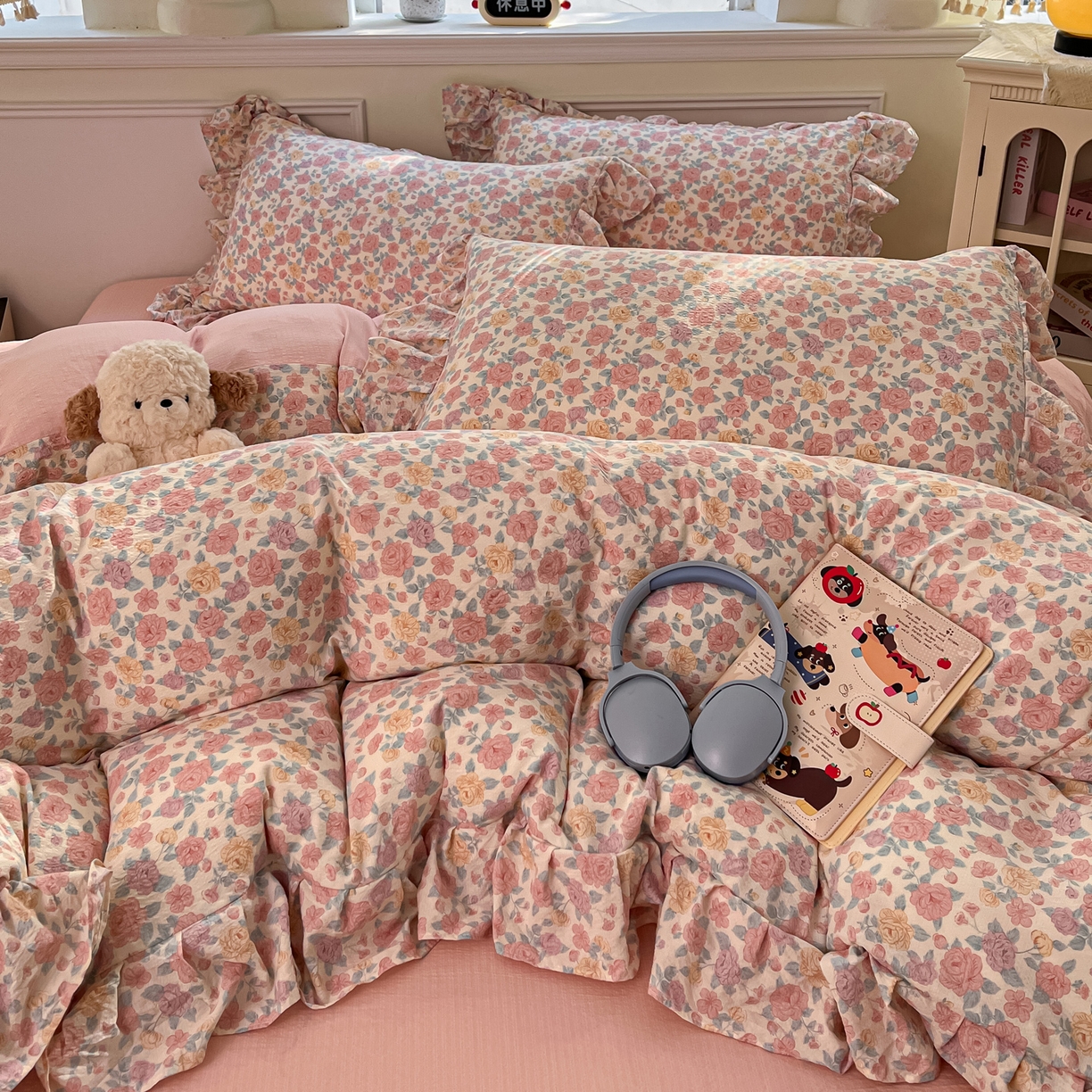 91家纺网 家纺一手货源 找家纺 摩妮卡 2026新款泡泡纱韩版印花花边四件套 玫瑰花园