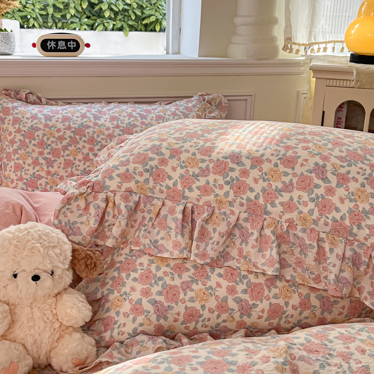 91家纺网 家纺一手货源 找家纺 摩妮卡 2026新款泡泡纱韩版印花花边四件套 玫瑰花园