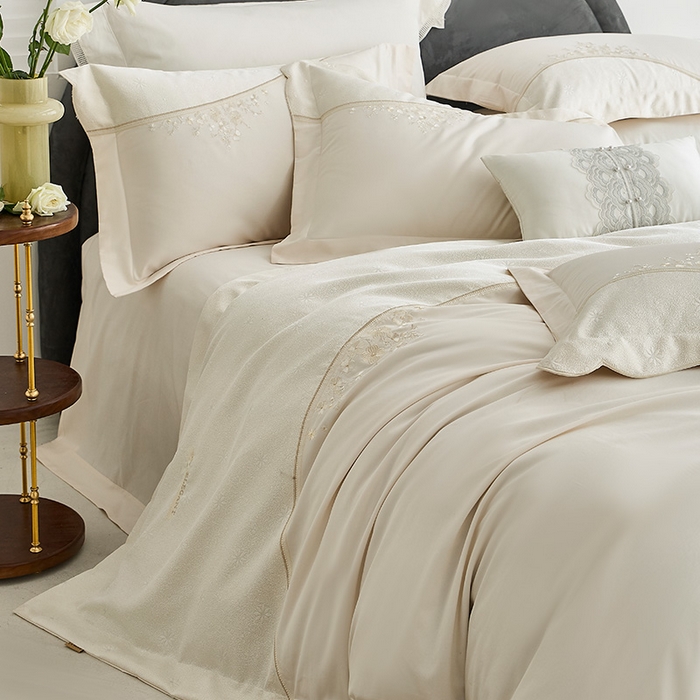 91家纺网 家纺一手货源 找家纺 诗黛尔 2026春夏新款提花长绒棉拼接刺绣四件套格蕾丝系列（会员-20） 格蕾丝-奶昔白