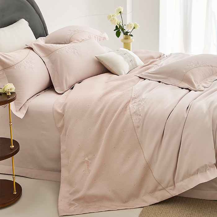 91家纺网 家纺一手货源 找家纺 诗黛尔 2026春夏新款提花长绒棉拼接刺绣四件套格蕾丝系列（会员-20） 格蕾丝-公主粉