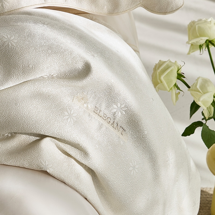 91家纺网 家纺一手货源 找家纺 诗黛尔 2026春夏新款提花长绒棉拼接刺绣四件套格蕾丝系列（会员-20） 格蕾丝-奶昔白