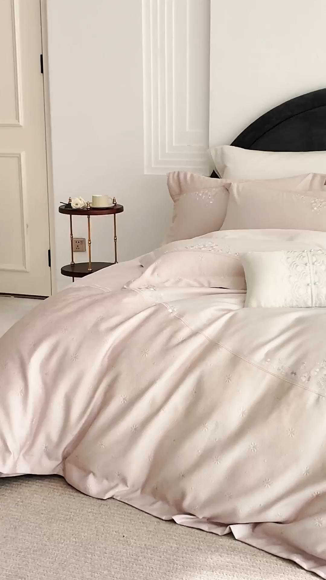 91家纺网 家纺一手货源 找家纺 诗黛尔 2026春夏新款提花长绒棉拼接刺绣四件套格蕾丝系列（会员-20） 格蕾丝-公主粉