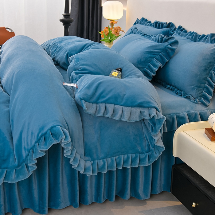 优家居工厂店 2026新款纯色韩版牛奶绒花边床裙床笠四件套单件被套直播爆款 盛世-宝蓝
