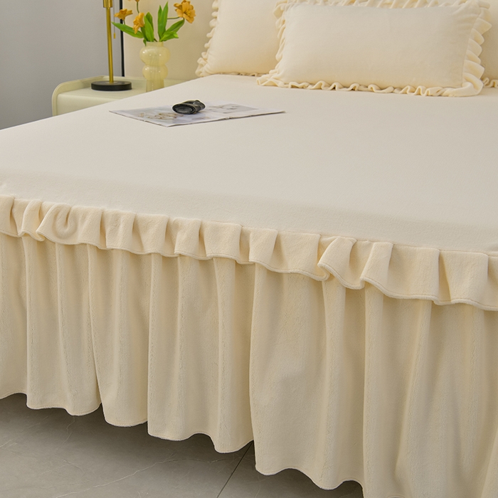 91家纺网 家纺一手货源 找家纺 优家居工厂店 2026新款纯色韩版牛奶绒花边床裙床笠四件套单件被套直播爆款 盛世-米白