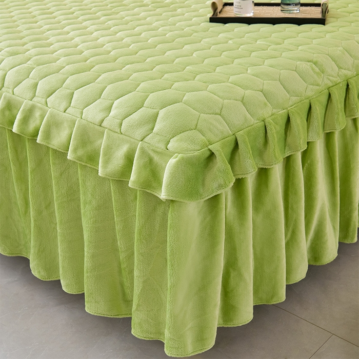 91家纺网 家纺一手货源 找家纺 优家居工厂店 2026新款纯色韩版花边牛奶绒夹棉床裙床罩加厚外贸直播 盛世-翠绿