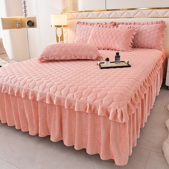 91家纺网 家纺一手货源 找家纺 优家居工厂店 2026新款纯色韩版花边牛奶绒夹棉床裙床罩加厚外贸直播 盛世-粉玉