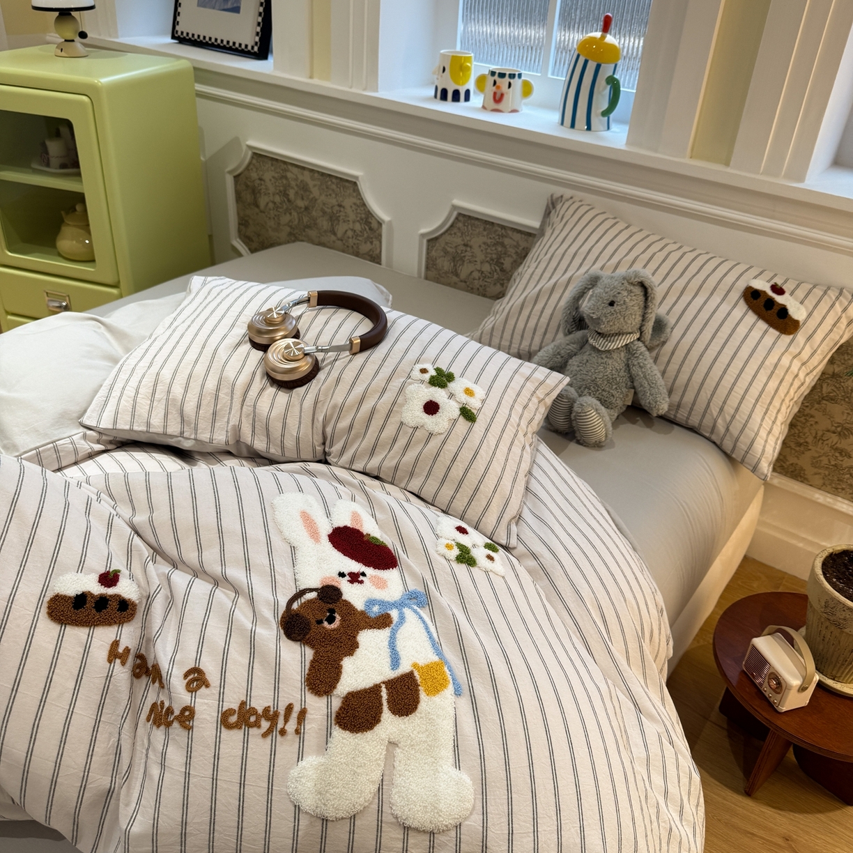 91家纺网 家纺一手货源 找家纺 珺柔家纺 2026新款全棉纯棉水洗棉毛巾绣四件套 甜蜜时光