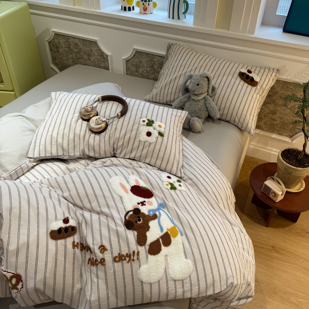 91家纺网 家纺一手货源 找家纺 珺柔家纺 2026新款全棉纯棉水洗棉毛巾绣四件套 甜蜜时光