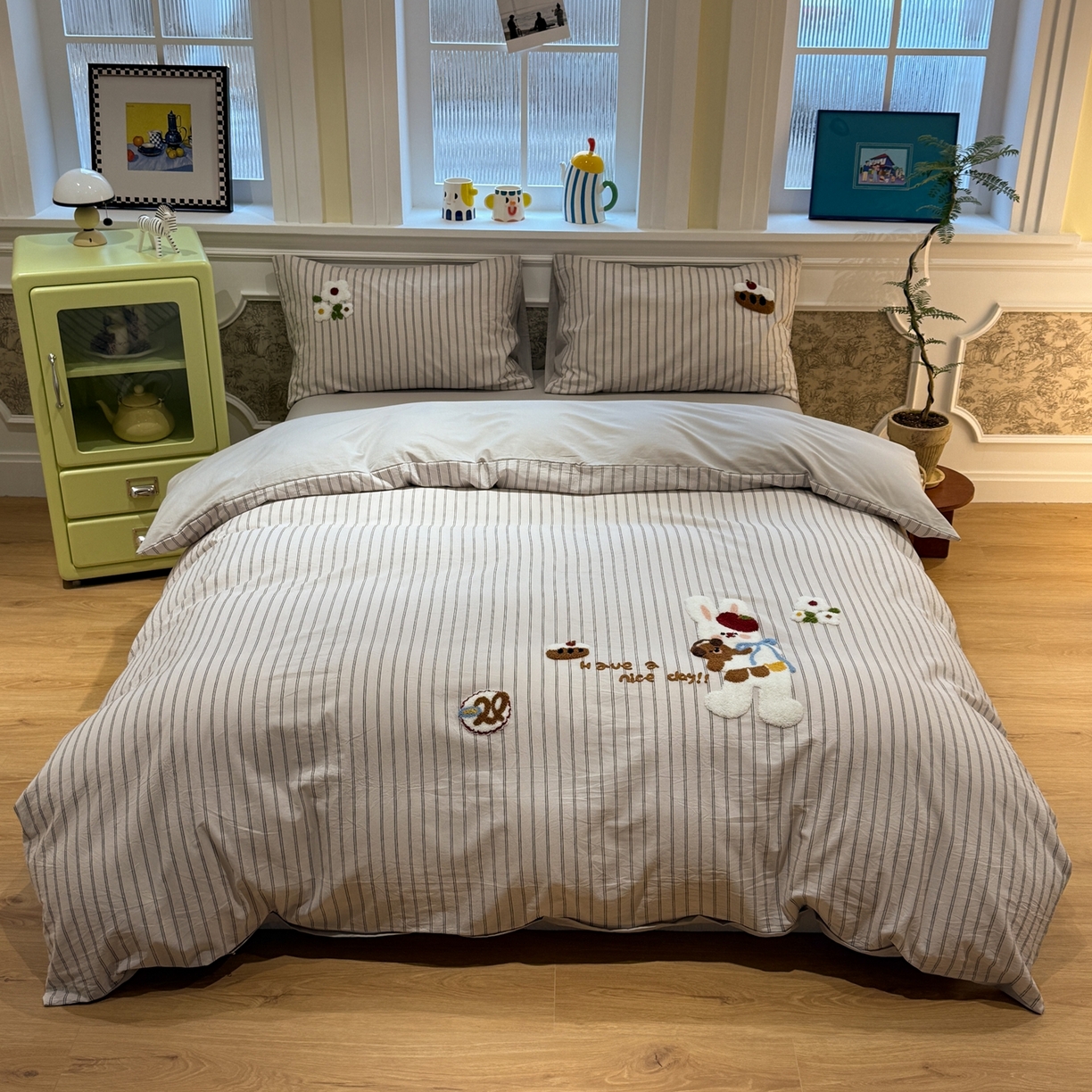 91家纺网 家纺一手货源 找家纺 珺柔家纺 2026新款全棉纯棉水洗棉毛巾绣四件套 甜蜜时光