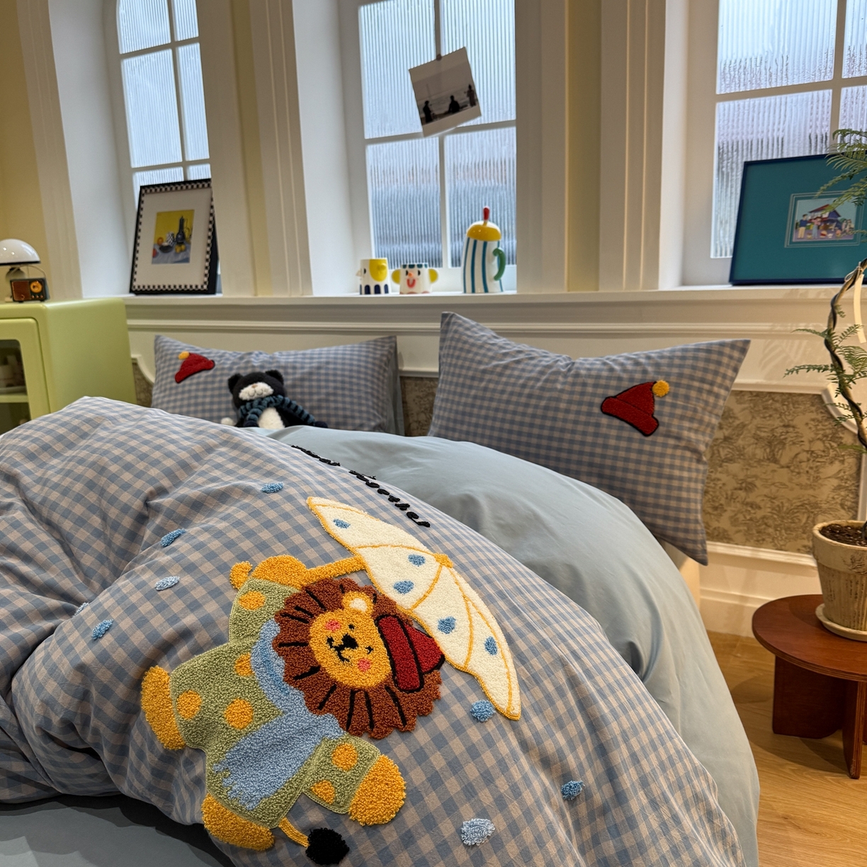 91家纺网 家纺一手货源 找家纺 珺柔家纺 2026新款全棉纯棉水洗棉毛巾绣四件套 雨中漫步