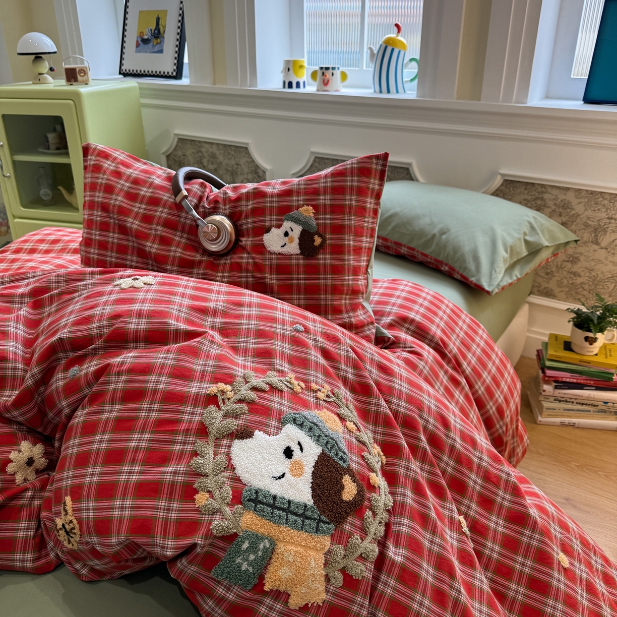 91家纺网 家纺一手货源 找家纺 珺柔家纺 2026新款全棉纯棉水洗棉毛巾绣四件套 花园小狗