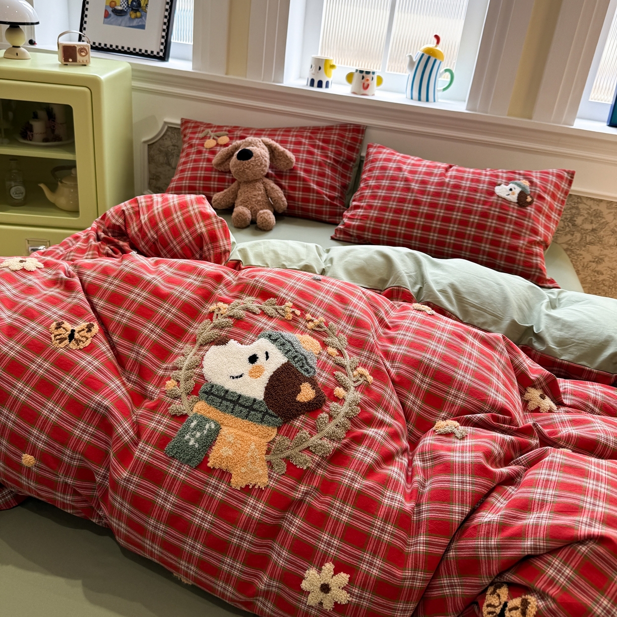 91家纺网 家纺一手货源 找家纺 珺柔家纺 2026新款全棉纯棉水洗棉毛巾绣四件套 花园小狗