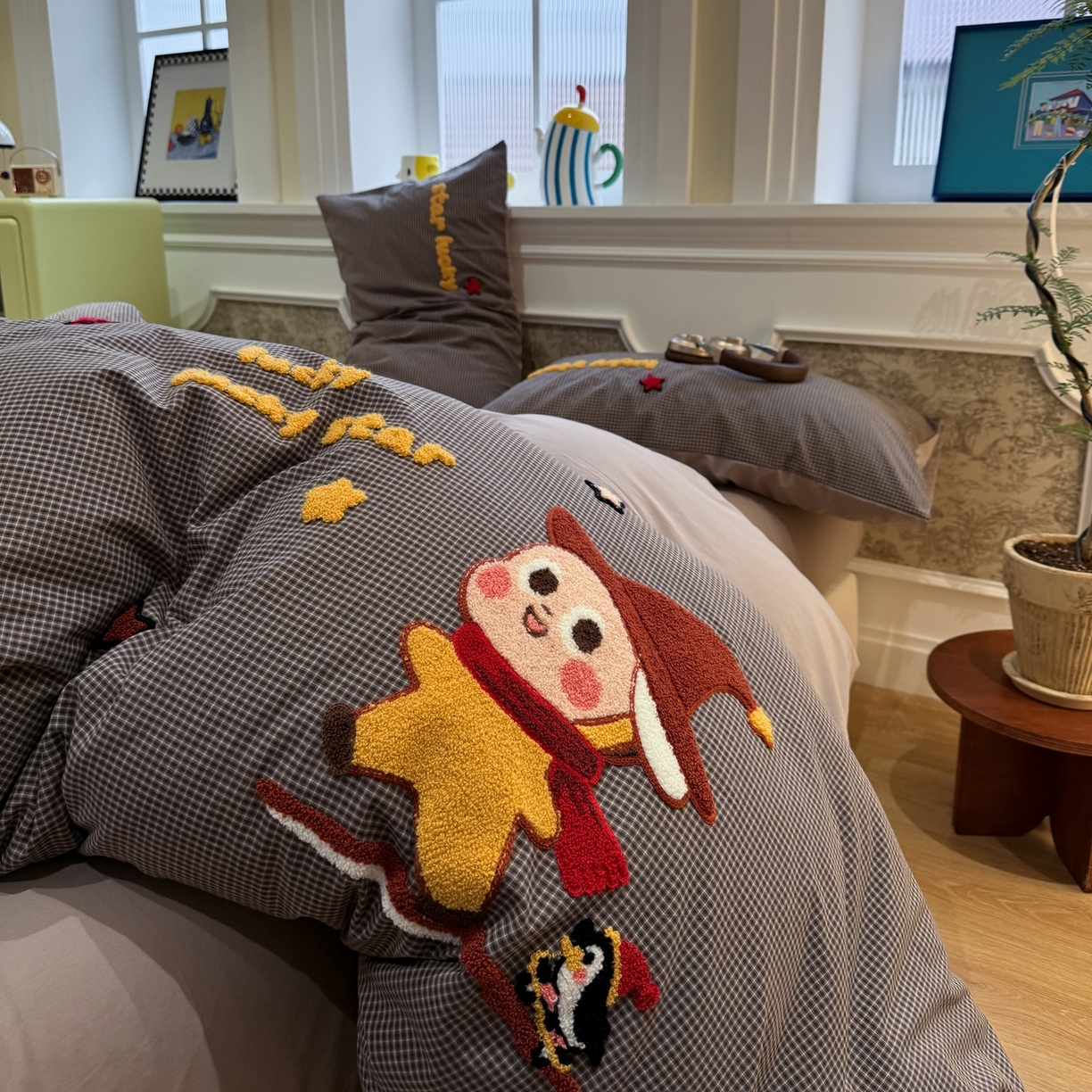 91家纺网 家纺一手货源 找家纺 珺柔家纺 2026新款全棉纯棉水洗棉毛巾绣四件套 快乐星