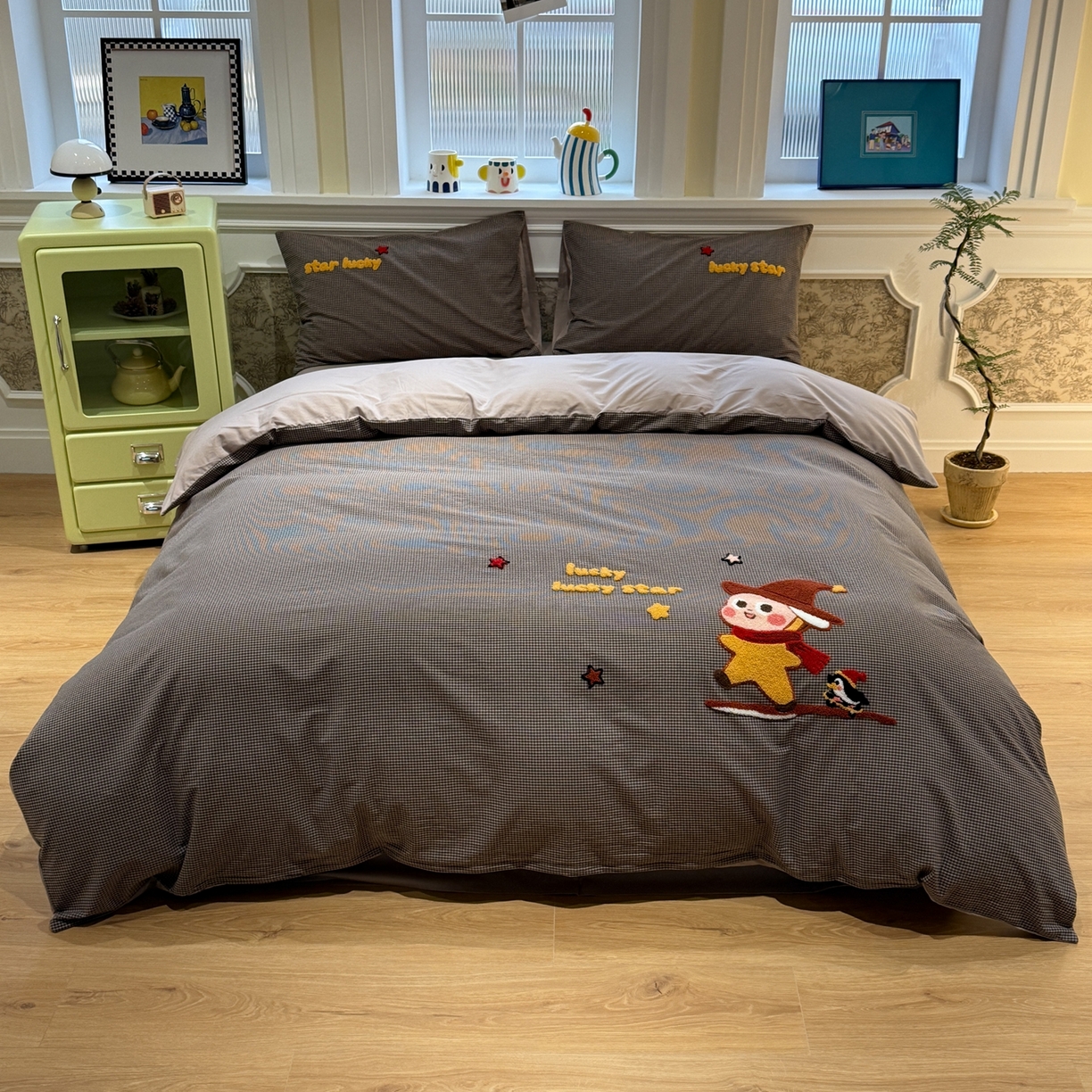 91家纺网 家纺一手货源 找家纺 珺柔家纺 2026新款全棉纯棉水洗棉毛巾绣四件套 快乐星