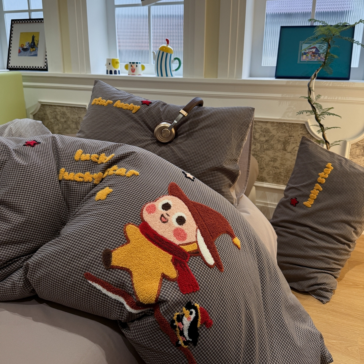 91家纺网 家纺一手货源 找家纺 珺柔家纺 2026新款全棉纯棉水洗棉毛巾绣四件套 快乐星