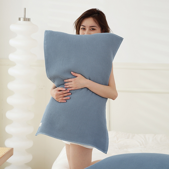 91家纺网 家纺一手货源 找家纺 朴尔家纺-毛巾被 2026新款北欧风素色布标全棉蜂窝华夫格透气枕巾 北欧风-蓝