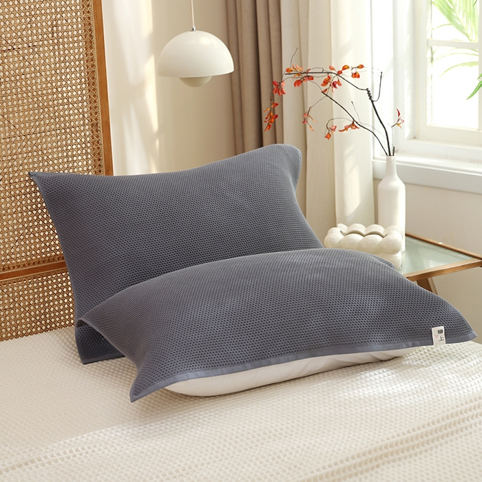 91家纺网 家纺一手货源 找家纺 朴尔家纺-毛巾被 2026新款北欧风素色布标全棉蜂窝华夫格透气枕巾 北欧风-深灰