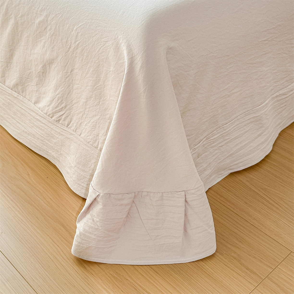 91家纺网 家纺一手货源 找家纺 梓之赫 2026新款A类云感纱花边四件套-欢乐时光 欢乐时光-杏色