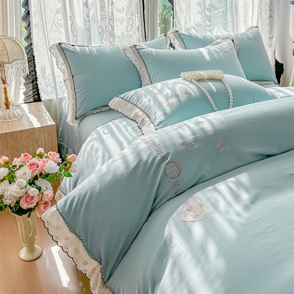 91家纺网 家纺一手货源 找家纺 梓之赫 2026新款A类云感纱花边四件套-欢乐时光 欢乐时光-蓝