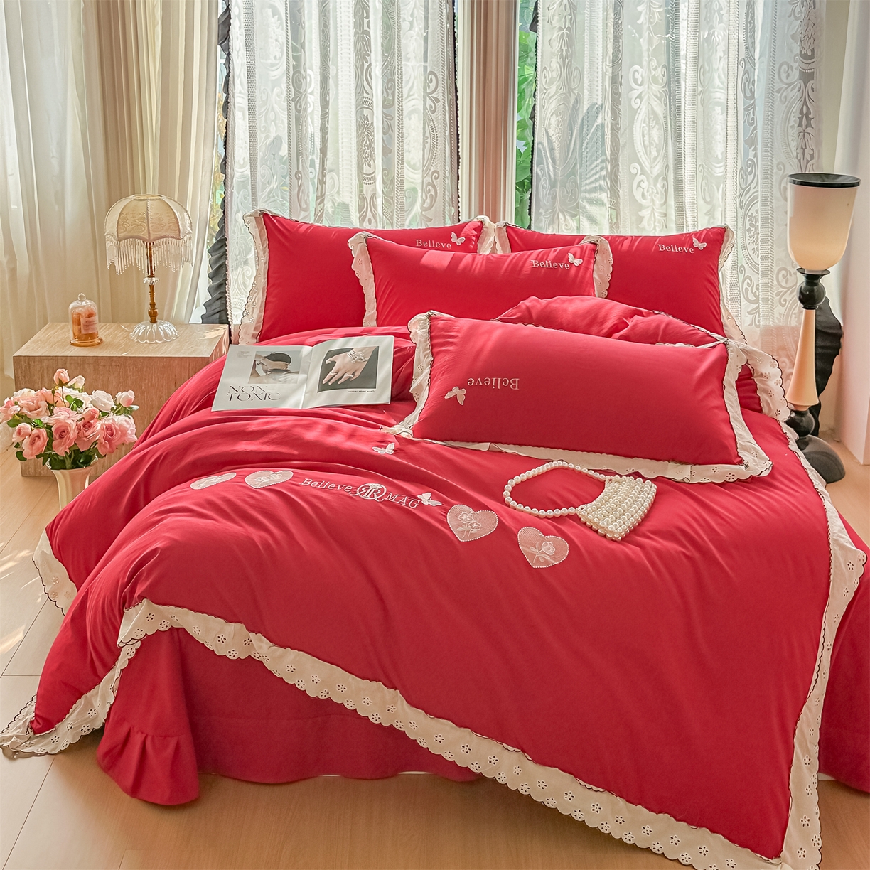 91家纺网 家纺一手货源 找家纺 梓之赫 2026新款A类云感纱花边四件套-欢乐时光 欢乐时光-中国红