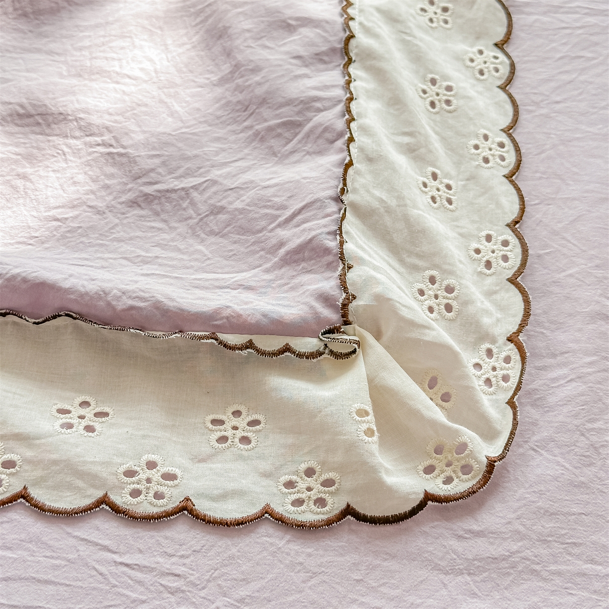 91家纺网 家纺一手货源 找家纺 梓之赫 2026新款A类云感纱花边四件套-欢乐时光 欢乐时光-媚紫