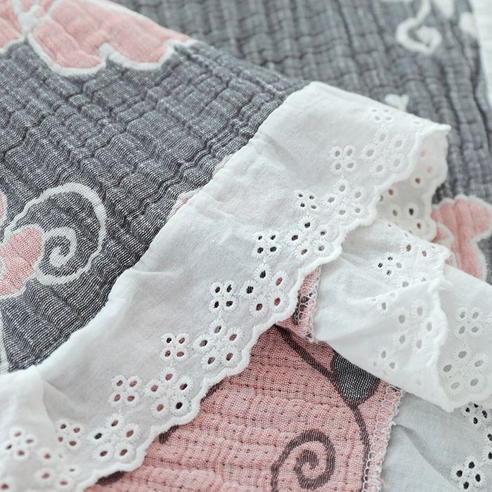 91家纺网 家纺一手货源 找家纺 朴尔家纺-毛巾被 2026新款韩式花边四层纱枕巾纯棉竹纤维加大成人纱布枕头巾 藤蔓之恋