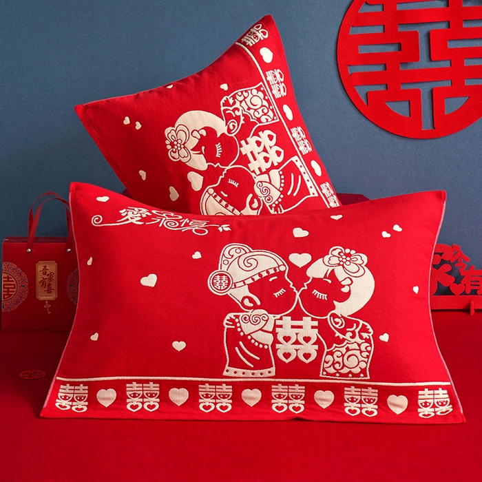 91家纺网 家纺一手货源 找家纺 （总）朴尔家纺-毛巾被 2026新款全棉40股结婚大红多层纱布透气情侣婚庆枕巾