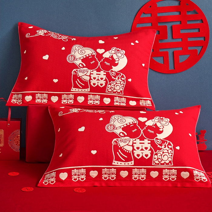 91家纺网 家纺一手货源 找家纺 （总）朴尔家纺-毛巾被 2026新款全棉40股结婚大红多层纱布透气情侣婚庆枕巾